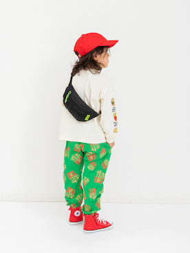 「BREEZE（ブリーズ）のアイテム（帽子）」を使った、F.O.OnlineStoreさん（キッズ・110cm）の春コーディネート