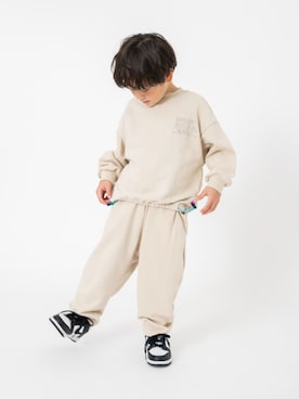 「アイテム（スウェットパンツ）」を使った、F.O.OnlineStoreさん（キッズ・110cm）の冬コーディネート