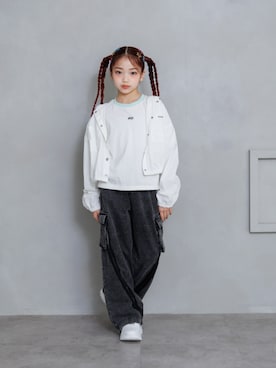 「algy（アルジー）の【UV/接触冷感/撥水】シアーパーカー（パーカー、ホワイト系）」を使った、F.O.OnlineStoreさん（キッズ・110cm）の春コーディネート