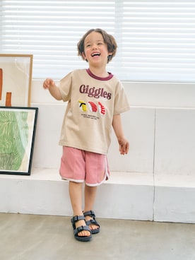 「apres les cours（アプレレクール）のEVAサンダル（サンダル、グレー系）」を使った、F.O.OnlineStoreさん（キッズ・110cm）の春コーディネート