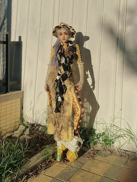 「no brand（ノーブランド）のアイテム（トップス、イエロー系）」を使った、WEDNESDAYさん（レディース・163cm）の秋コーディネート