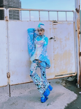 「clubexxのアイテム（スカート、ブルー系）」を使った、WEDNESDAYさん（レディース・163cm）の春コーディネート