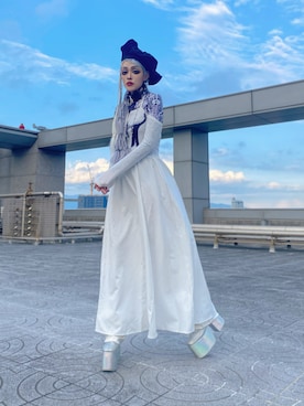 「no brand（ノーブランド）のアイテム（ワンピース/ドレス、ホワイト系）」を使った、WEDNESDAYさん（レディース・163cm）の秋コーディネート