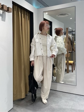 「アイテム（デニムジャケット、ホワイト系）」を使った、mikuさん（レディース・160cm）の春コーディネート
