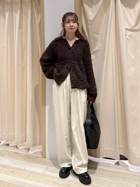 「LEPSIM（レプシィム）のウールライクコクーンパンツ　581653（その他パンツ、ホワイト系）」を使った、mai0513lpさん（レディース）の冬コーディネート