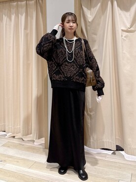 「LEPSIM（レプシィム）の3連ボールネックレス　287544（ネックレス、ホワイト系）」を使った、mai0513lpさん（レディース）の秋コーディネート
