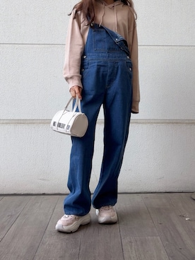 「RODE SKO（ロデスコ）のPas De DANSE　Letter Boston mini（ボストンバッグ、ホワイト系）」を使った、hrfw0130さん（レディース・161cm）の春コーディネート