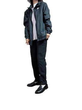 「NIKE（ナイキ）のナイキ スポーツウェア ウィンドランナー フーデッド ジャケット / Nike Sportswear Windrunner Men's Hooded Jacket（マウンテンパーカー、ブラック系）」を使った、mmmmm000 _styleさん（レディース・161cm）の夏コーディネート