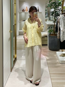 「LOUNGEDRESS（ラウンジドレス）のリネンバックタイシャツ（シャツ/ブラウス、イエロー系）」を使った、ancho3さん（レディース・153cm）の夏コーディネート