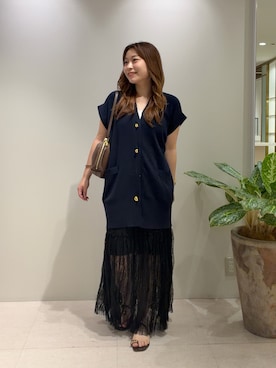 「LOUNGEDRESS（ラウンジドレス）のツイストボタンフレンチニットカーデ（カーディガン/ボレロ、ブルー系）」を使った、ancho3さん（レディース・153cm）の夏コーディネート