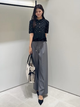 「JILL by JILL STUART（ジルバイジルスチュアート）のフリルペプラムニット（ニット/セーター、ブラック系）」を使った、ayujillby98さん（レディース・163cm）の夏コーディネート