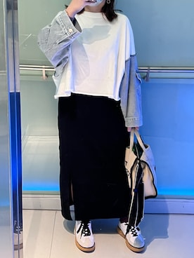 「MARC JACOBS（マークジェイコブス）のアイテム（トートバッグ）」を使った、キャシーさん（レディース・160cm）の春コーディネート