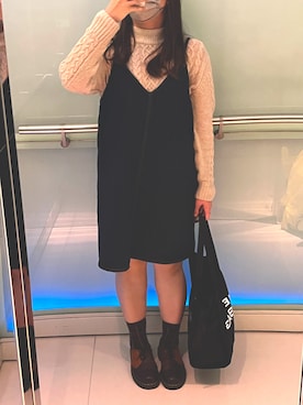 「MARC JACOBS（マークジェイコブス）のアイテム（トートバッグ）」を使った、キャシーさん（レディース・160cm）の冬コーディネート