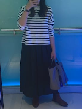 「MARC JACOBS（マークジェイコブス）のアイテム（トートバッグ）」を使った、キャシーさん（レディース・160cm）の秋コーディネート