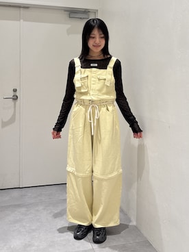 「w closet（ダブルクローゼット）のマルチWAYサロペット（その他パンツ、イエロー系）」を使った、kotwcloさん（レディース・166cm）の秋コーディネート