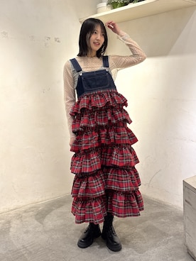 「w closet（ダブルクローゼット）の【6色展開/チェック/ドット柄】フリルティアードジャンパースカート/ワンピース（ジャンパースカート、レッド系）」を使った、kotwcloさん（レディース・166cm）の春コーディネート
