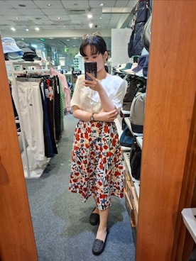 「no brand（ノーブランド）のアイテム（トップス）」を使った、Siáu Koan Lîmさん（レディース・155cm）の春コーディネート