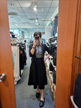 「no brand（ノーブランド）のアイテム（シャツ/ブラウス）」を使った、Siáu Koan Lîmさん（レディース・155cm）の春コーディネート