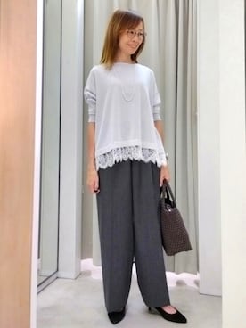 「UNTITLED（アンタイトル）の【一枚で着映え】レースドッキングニットプルオーバー（ニット/セーター、グレー系）」を使った、mm20008849さん（レディース）の秋コーディネート