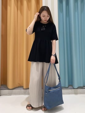 「アイテム（サングラス、レッド系）」を使った、ぽんちゃんさん（レディース・157cm）の春コーディネート