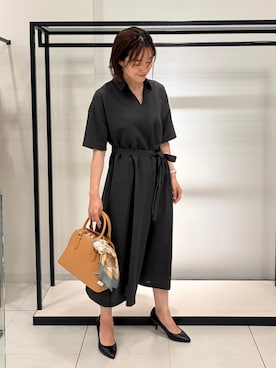 「UNTITLED（アンタイトル）の【追加8／名品】2WAYポケットボストンバッグ（Handbag、ブラウン系）」を使った、Mikiさん（レディース・160cm）の夏コーディネート