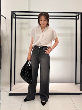 「UNTITLED（アンタイトル）の【セットアップ可/通気性/UVカット】エアリークールブラウス（Shirts、ベージュ系）」を使った、Mikiさん（レディース・160cm）の夏コーディネート