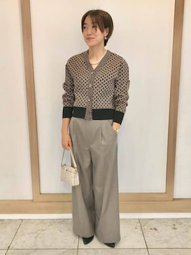 「UNTITLED（アンタイトル）のアイテム（パンプス）」を使った、Mikiさん（レディース・160cm）の秋コーディネート