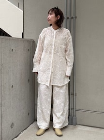 レース刺繍ルーズシャツ｜アングリッド（Ungrid）公式通販｜RUNWAY