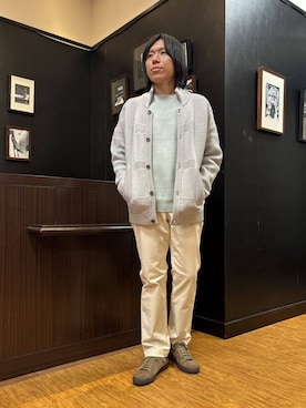 「TAKEO KIKUCHI（タケオキクチ）の畦編みチェック ニットカーディガン（カーディガン/ボレロ、グレー系）」を使った、moritaさん（メンズ・168cm）の冬コーディネート