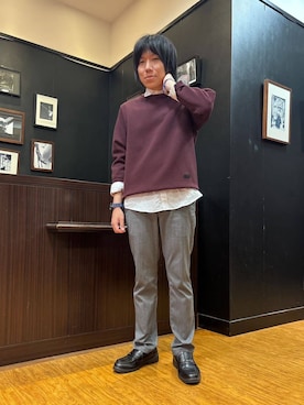 「TAKEO KIKUCHI（タケオキクチ）のニットライク プルオーバー（Tシャツ/カットソー、レッド系）」を使った、moritaさん（メンズ・168cm）の秋コーディネート
