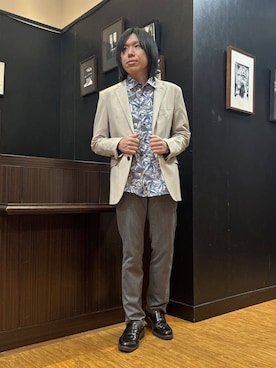 「TAKEO KIKUCHI（タケオキクチ）のカカオ柄プリントシャツ（シャツ/ブラウス、ブルー系）」を使った、moritaさん（メンズ・168cm）の冬コーディネート