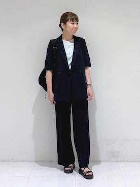 「INDIVI（インディヴィ）の【着る日傘】ハーフスリーブダブルジャケット（テーラードジャケット、ブルー系）」を使った、tsuyuさん（レディース・162cm）の春コーディネート