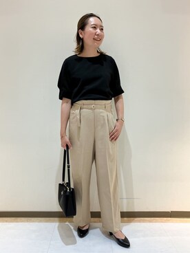 「grove（グローブ）の【ふわっと心地よい足入れ】やわここち（R）Vカットパンプス（日本製）（パンプス、ブラック系）」を使った、keiさん（レディース・163cm）の夏コーディネート