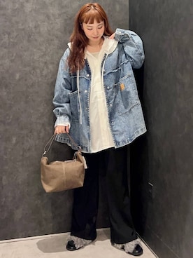「LEPSIM（レプシィム）のファーサンダル　1049222（サンダル、グレー系）」を使った、ありぴさん（レディース・155cm）の夏コーディネート