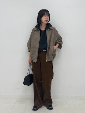 「FRAMeWORK（フレームワーク）のアイテム（その他パンツ）」を使った、shiinaさん（レディース・163cm）の秋コーディネート