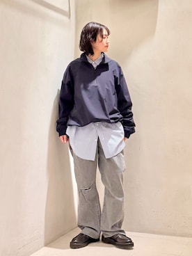 「JOURNAL STANDARD LUXE（ジャーナルスタンダード　ラックス）のハイカウントタイプライターPlainシャツ（シャツ/ブラウス、ブルー系）」を使った、ATさん（レディース・155cm）の冬コーディネート