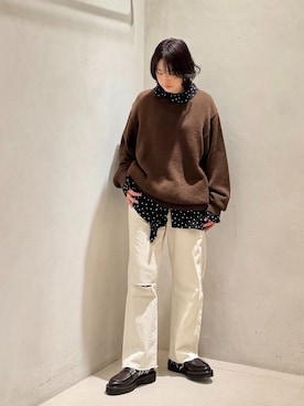 「JOURNAL STANDARD LUXE（ジャーナルスタンダード　ラックス）のCu/Rローン フリルパフブラウス（シャツ/ブラウス、ブラック系）」を使った、ATさん（レディース・155cm）の冬コーディネート