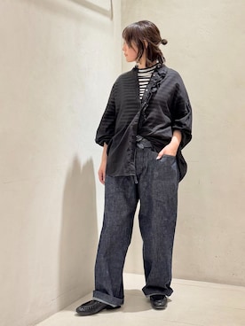 「JOURNAL STANDARD LUXE（ジャーナルスタンダード　ラックス）の10OZデニム ARMYビッグパンツ（デニムパンツ、ブルー系）」を使った、ATさん（レディース・155cm）の春コーディネート