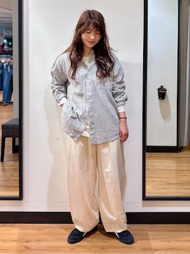 「BACK NUMBER（バックナンバー）のアイテム（トップス）」を使った、池元ゆき乃さん（レディース・166cm）の春コーディネート
