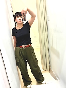「SENSE OF PLACE by URBAN RESEARCH(センスオブプレイスバイアーバンリサーチ)のワイドカーゴパンツ(その他パンツ、グリーン系)」を使った、あーちゃんさん(レディース・170cm)の夏コーディネート