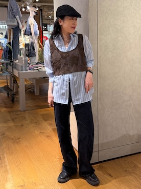 「Levi's（リーバイス）のミッディルーズブーツ（デニムパンツ、ブルー系）」を使った、MIKAさんの春コーディネート