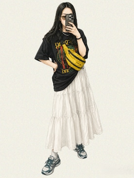 「cotton on（コットンオン）のアイテム（Tシャツ/カットソー、ブラック系）」を使った、真野さん（レディース・163cm）の夏コーディネート