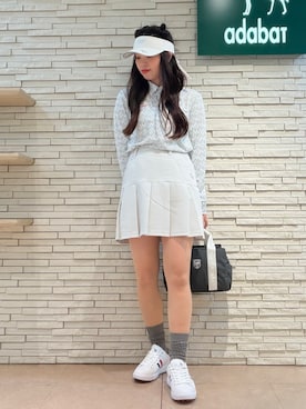「アイテム（サンバイザー）」を使った、shihoさん（レディース・159cm）の秋コーディネート