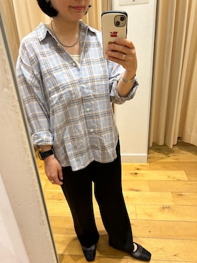 「URBAN RESEARCH DOORS（アーバンリサーチドアーズ）のチェックシアーシャツ（シャツ/ブラウス、ブルー系）」を使った、ふくおかさんさん（レディース・155cm）の春コーディネート