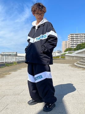 「アパレルスタッフ」｜「アイテム（ジャケット/アウター）」を使った、しょうちゃんさん（メンズ・168cm）の秋コーディネート