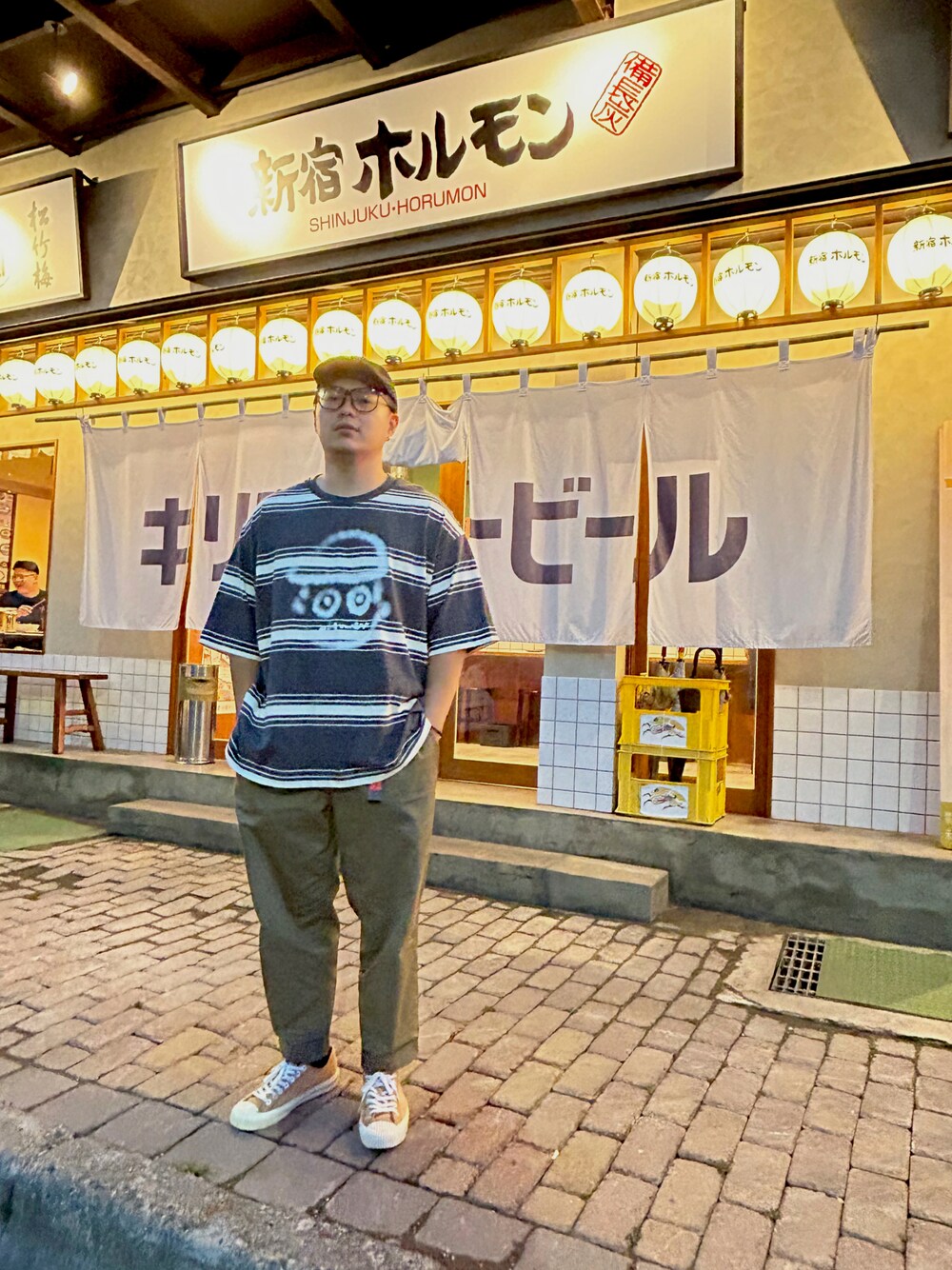 「plain-meのアイテム（シャツ/ブラウス、ブラック系）」を使った、はやしさん（メンズ・173cm）の秋コーディネートの1枚目の写真