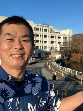 「no brand（ノーブランド）のアイテム（シャツ/ブラウス、ブルー系）」を使った、新村 浩明さん（メンズ・167cm）の冬コーディネート