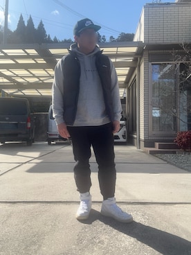 「アイテム（ダウンベスト）」を使った、ぶたゲルゲさん（メンズ・173cm）の秋コーディネート