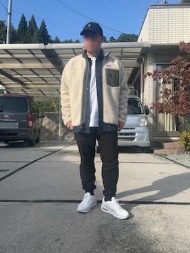 「アイテム（ビジネスシャツ）」を使った、ぶたゲルゲさん（メンズ・173cm）の秋コーディネート