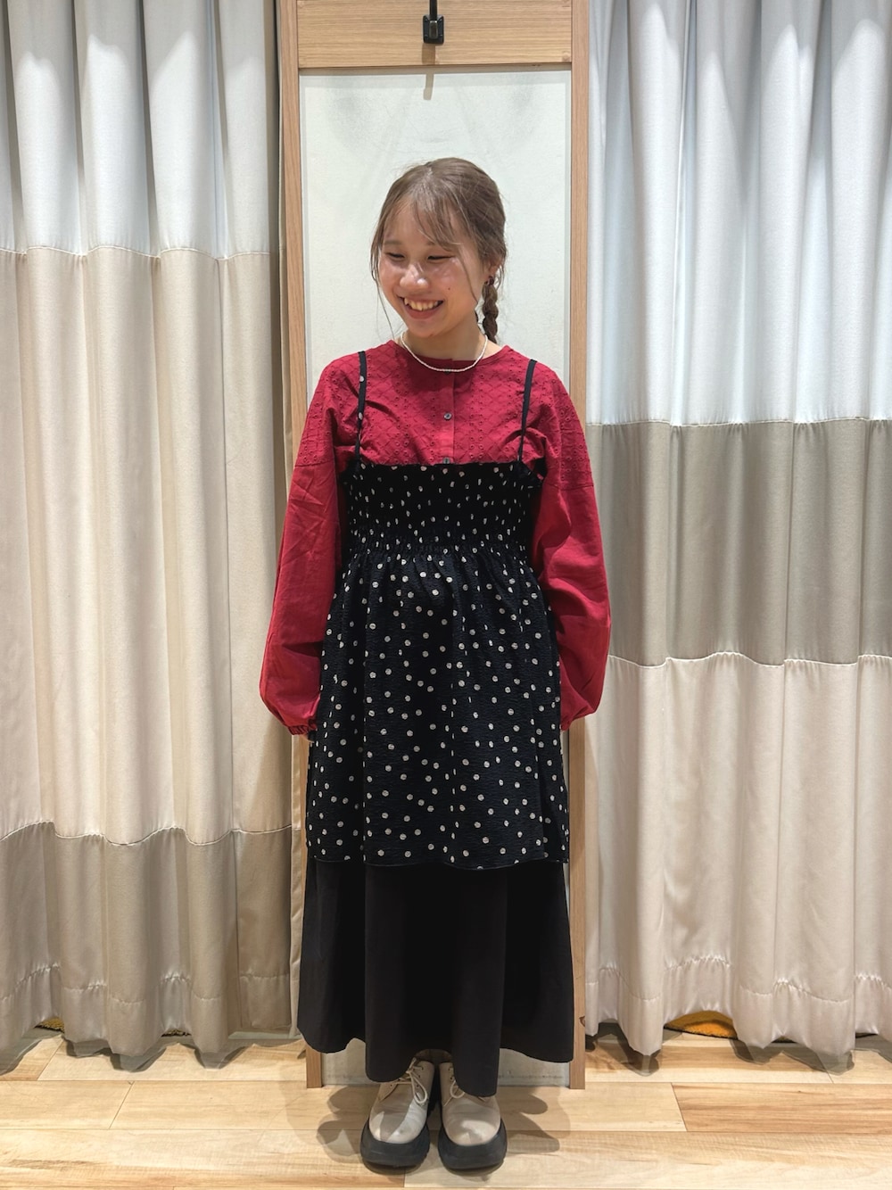 「チュニック、ボルドー、サマンサ モスモス(Samansa Mos2)、SM2、秋コーデ、お出かけコーデ、ドット柄、ドット」｜「Samansa Mos2のアイテム（スカート、ブラック系）」を使った、ぽぽみ【145cm】さん（レディース・145cm）の秋コーディネートの1枚目の写真